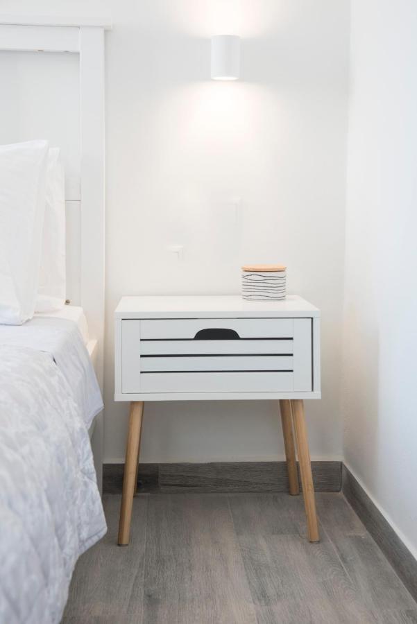 Isterni  White New 1Bd House With Private Jacuzzi In Isterni 빌라 외부 사진